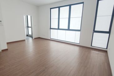 Lucent Residence @ twentyfive.7