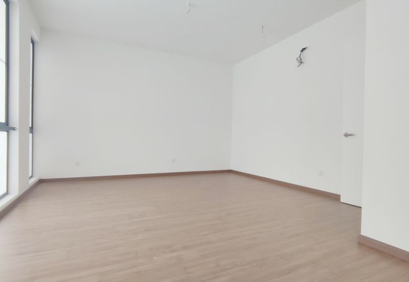 Lucent Residence @ twentyfive.7