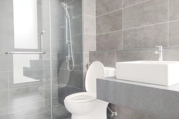 Lucent Residence @ twentyfive.7