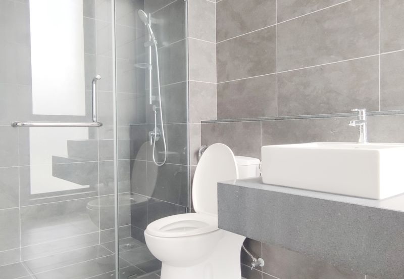 Lucent Residence @ twentyfive.7