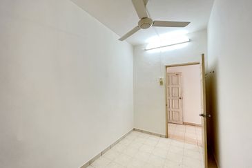 Bayu Villa Apartment, Bayu Perdana