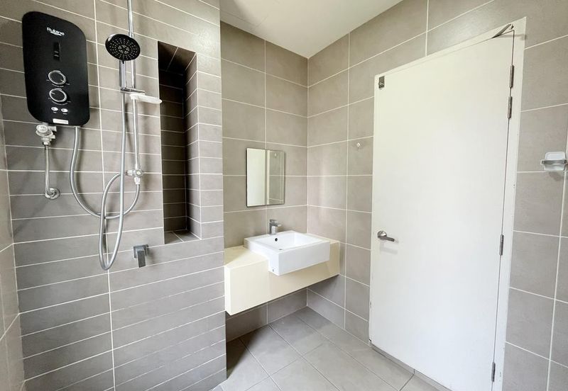 Arahsia Residences, Tropicana Aman