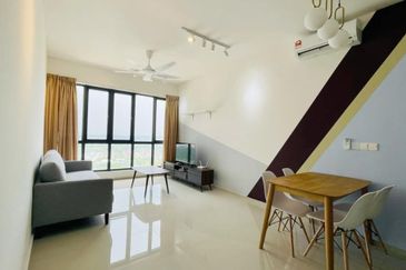 Gravit8 @ Klang South