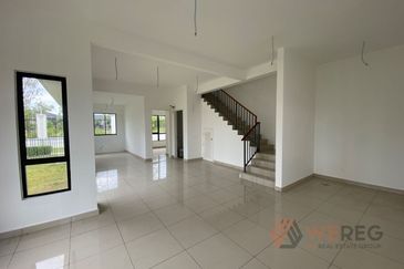 Sencilia @ Eco Sanctuary