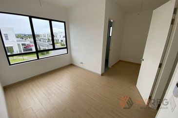 Sencilia @ Eco Sanctuary