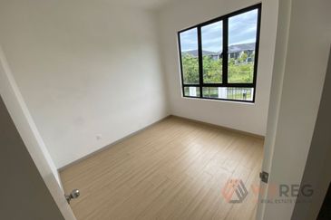 Sencilia @ Eco Sanctuary