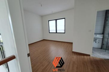 Lucent Residence @ twentyfive.7