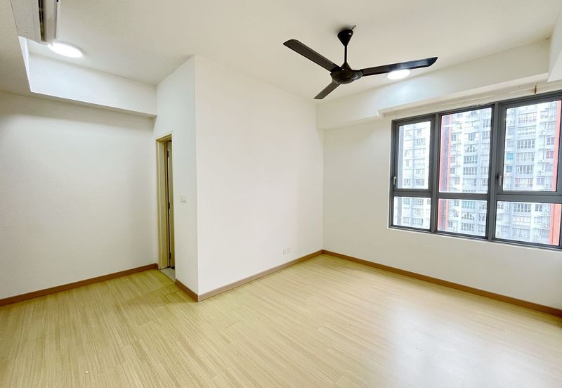 Gravit8 @ Klang South