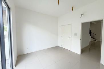 Gemala Residences @ Tropicana Aman