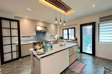 Dalia Residences @ Tropicana Aman