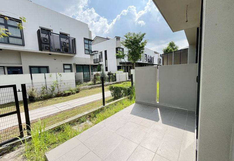 Dalia Residences @ Tropicana Aman