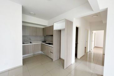 Gravit8 @ Klang South