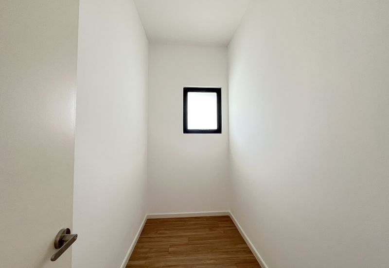 Freesia Residences @ Tropicana Aman