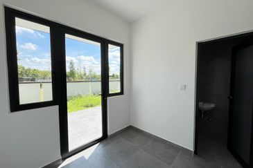 Freesia Residences @ Tropicana Aman