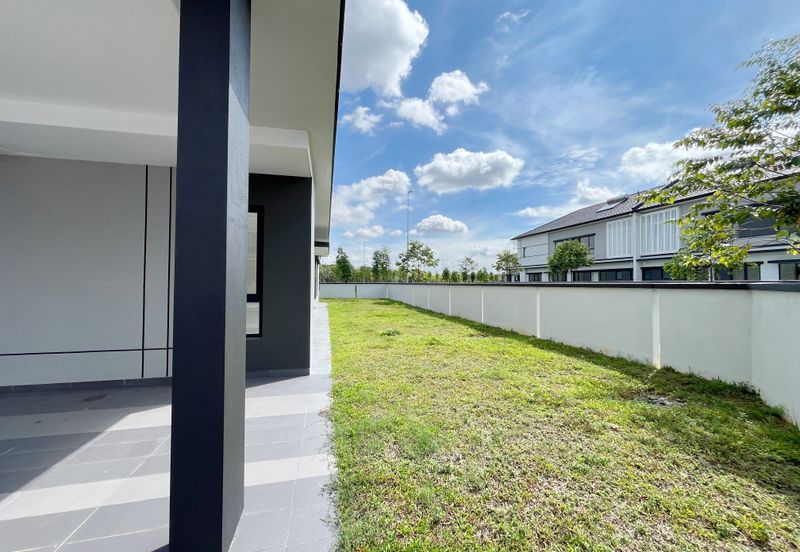 Freesia Residences @ Tropicana Aman