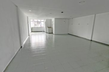 Lebuh Turi, Taman Chi Liung