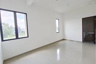 Canary Garden @Bandar Bestari