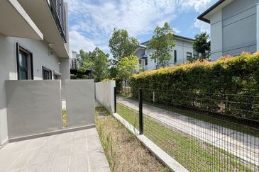 Dalia Residences @ Tropicana Aman