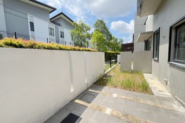 Dalia Residences @ Tropicana Aman