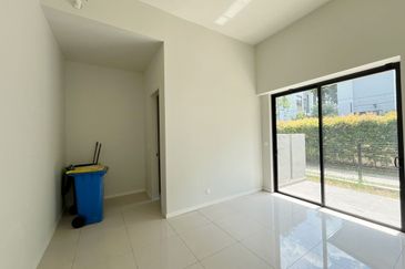 Dalia Residences @ Tropicana Aman