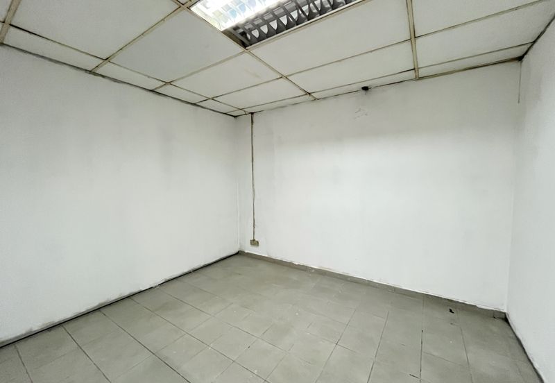 Taman Klang Utama @ Industrial