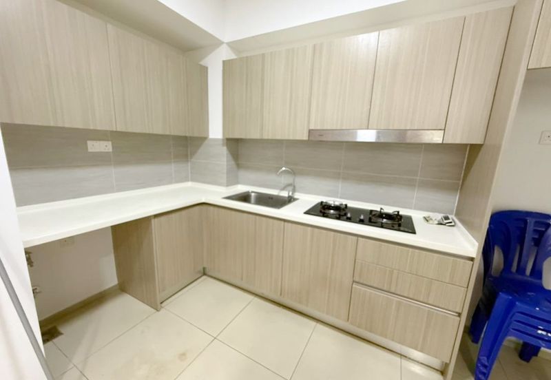 Gravit8 @ Klang South