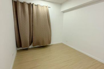 Gravit8 @ Klang South