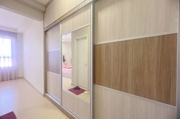 Gravit8 @ Klang South