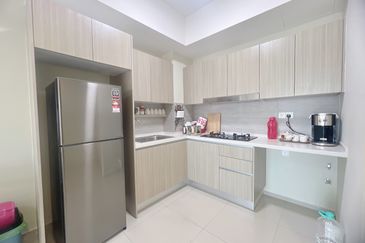 Gravit8 @ Klang South