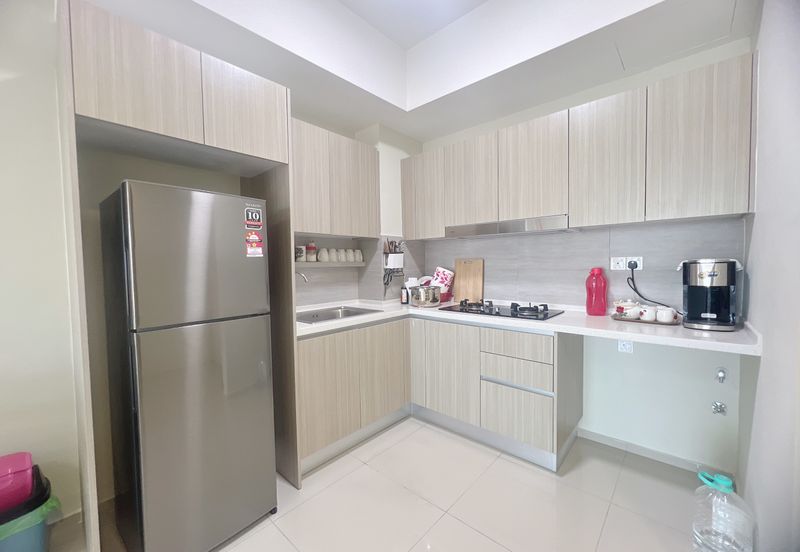 Gravit8 @ Klang South