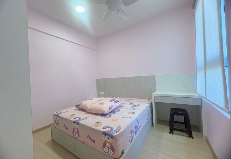 Gravit8 @ Klang South