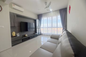 Gravit8 @ Klang South