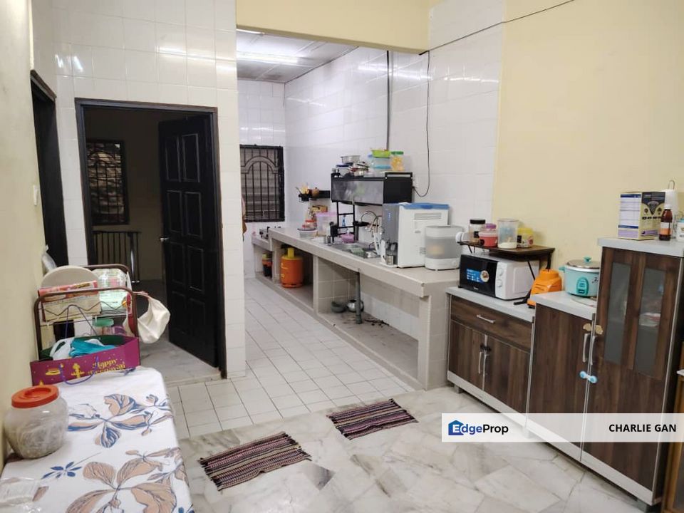 Taman Tepi Sungai ( Taman Teluk Pulai Indah ) Klang, Selangor , Selangor, Klang