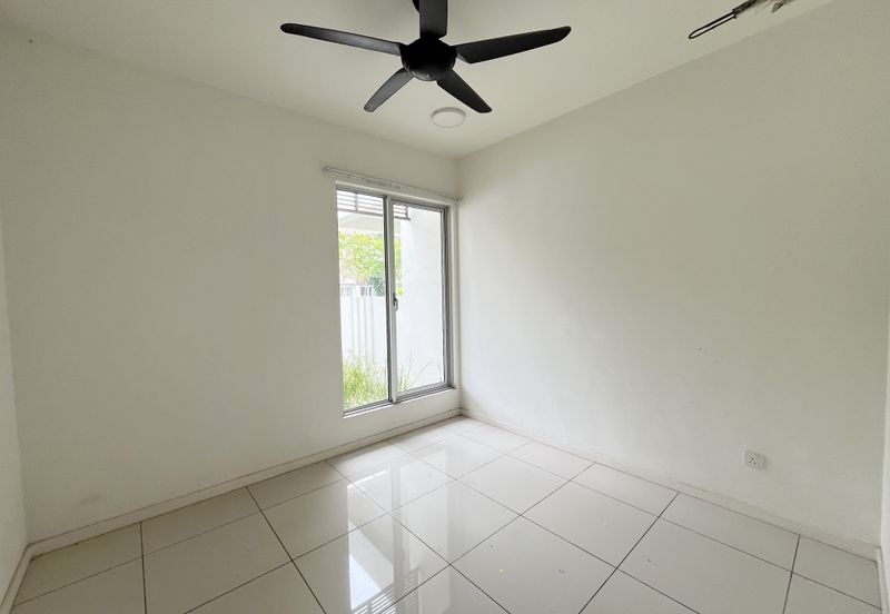 Arahsia Residences, Tropicana Aman