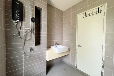 Arahsia Residences, Tropicana Aman