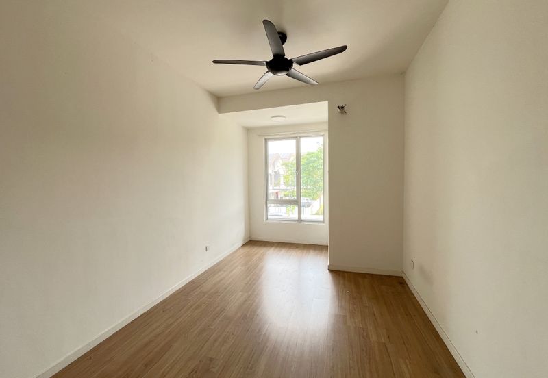 Arahsia Residences, Tropicana Aman