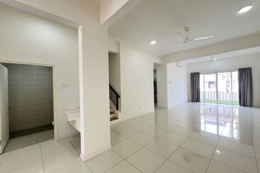 Arahsia Residences, Tropicana Aman