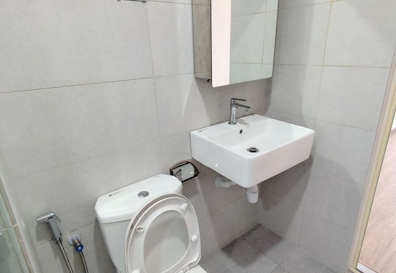 The Tresor @ Gravit 8 *