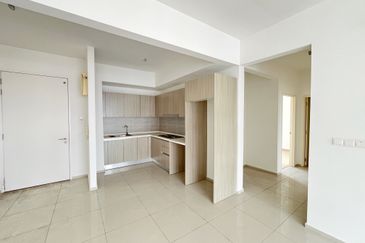 Gravit8 @ Klang South