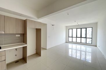 Gravit8 @ Klang South