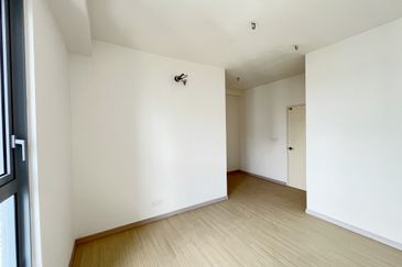 Gravit8 @ Klang South