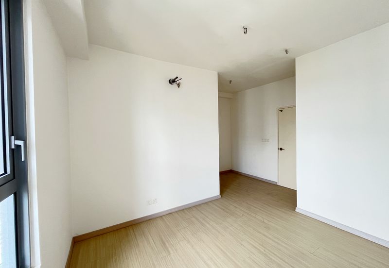 Gravit8 @ Klang South