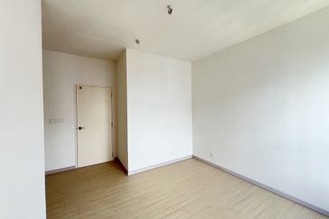 Gravit8 @ Klang South