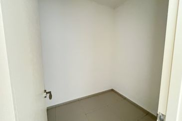 Gravit8 @ Klang South