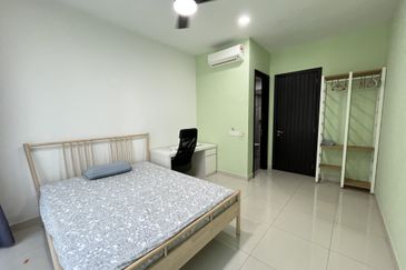 Duta Villa, Setia Alam