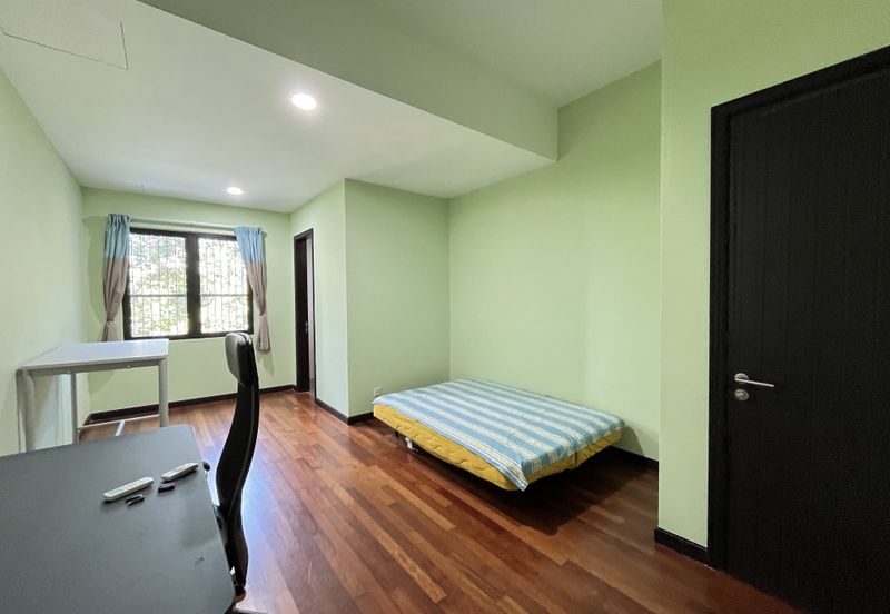 Duta Villa, Setia Alam