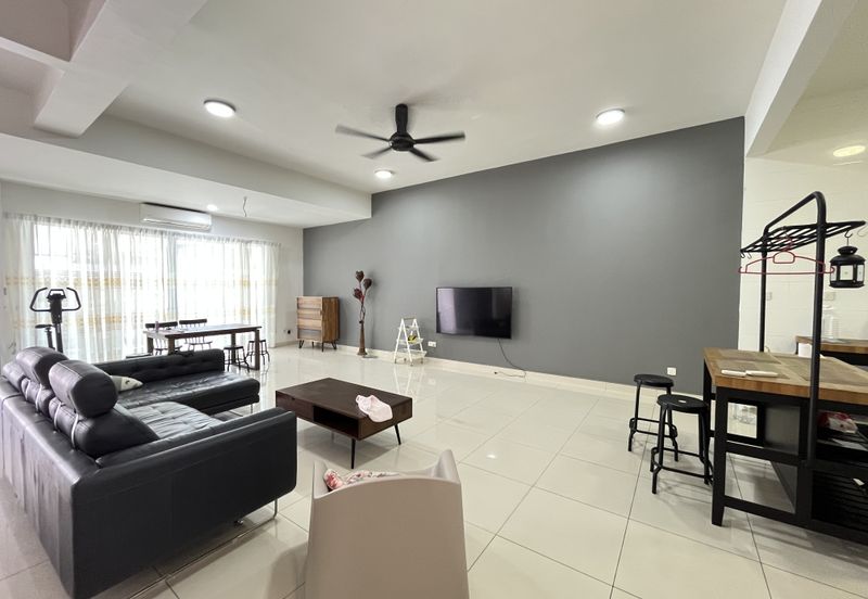 Duta Villa, Setia Alam