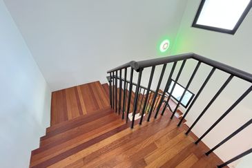 Duta Villa, Setia Alam