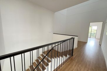 Freesia Residences @ Tropicana Aman