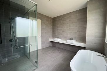 Freesia Residences @ Tropicana Aman